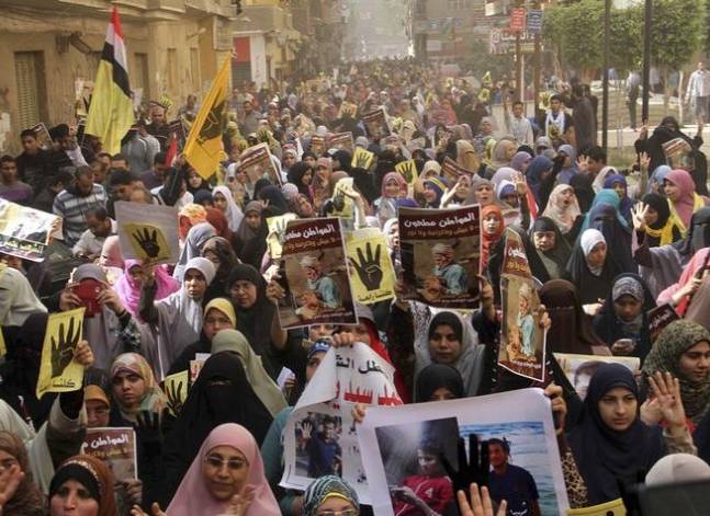 محكمة تبرئ 32 من أنصار مرسي من تهمة التظاهر بدون تصريح في كرداسة‎