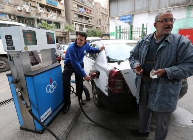 المصريون رابع أكثر الشعوب ألماً من تكلفة البنزين