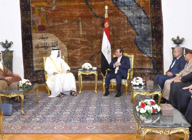 ولي عهد أبو ظبي خلال لقائه السيسي: مصر ركيزة للاستقرار وصمام للأمان في المنطقة