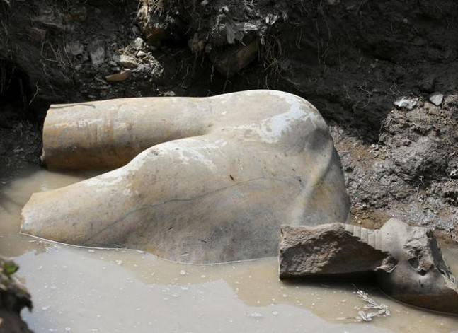 اكتشاف تمثالين ملكيين في القاهرة يرجعان إلى 3250 عاما قبل الميلاد
