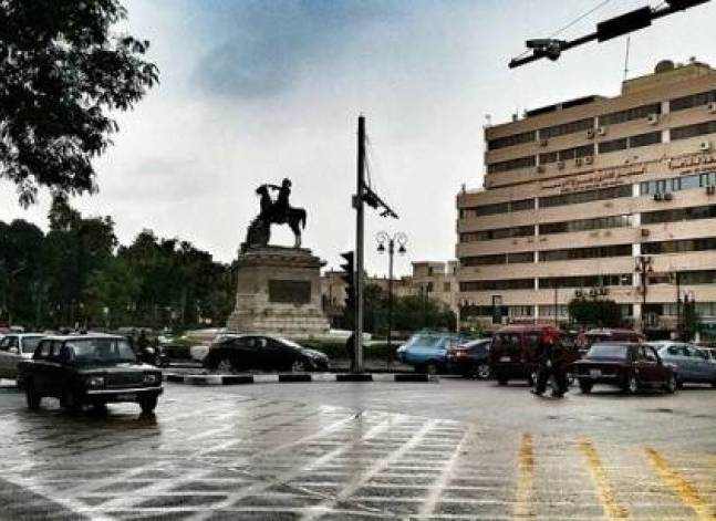 الأرصاد: طقس ممطر الخميس.. والعظمى في القاهرة 23 درجة