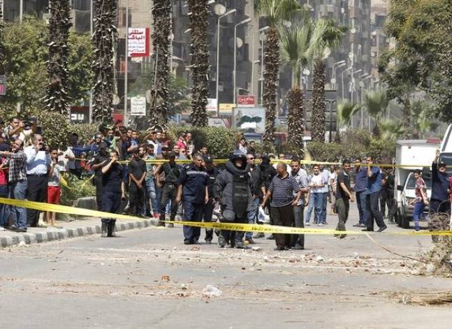 وكالة: مقتل 4 من رجال الشرطة في انفجار الهرم