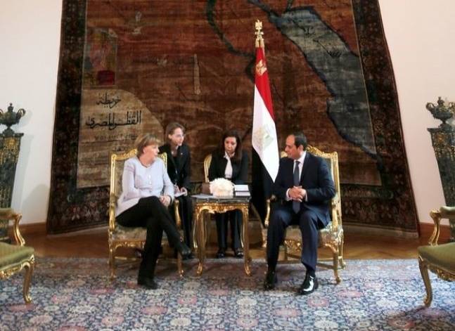 ميركل: اتفاق قريبا يمنح إطارًا قانونيًا لعمل المؤسسات المدنية الألمانية في مصر