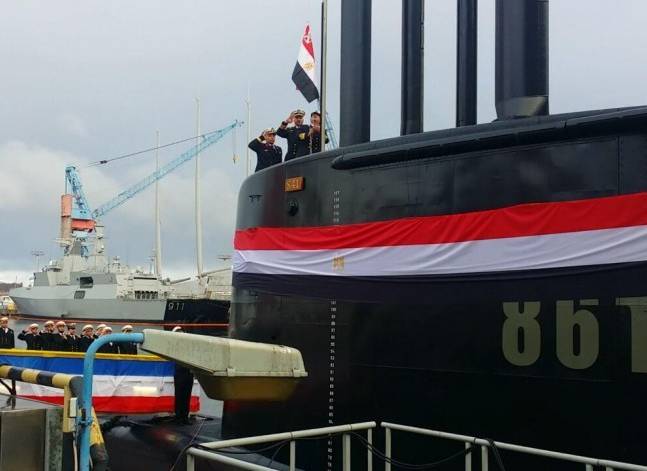 البحرية المصرية تتسلم غواصة ألمانية طراز 1400/209