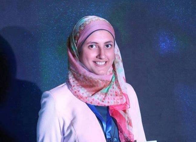 "الأطراف الصناعية" تقف وراء فوز طالبة مصرية في مسابقة عالمية 