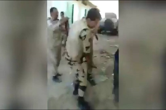 مصدر عسكري: نُحقق حاليا في فيديو تعذيب مواطنين على يد أشخاص في زي عسكري