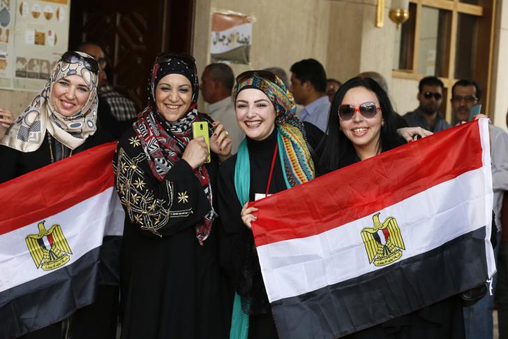 المصريون بالخارج يبدأون التصويت في انتخابات الدوائر المؤجلة 