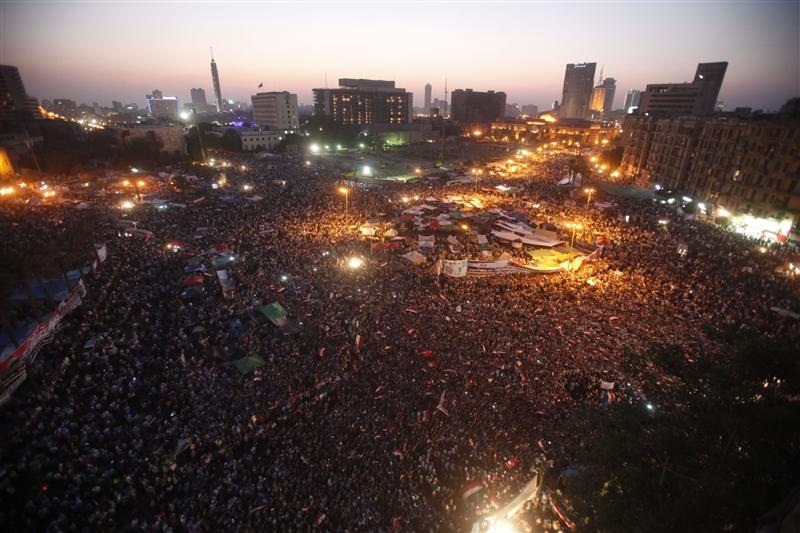 بعد 5 سنوات على يناير.. بائع البطاطا الذكرى الباقية في التحرير
