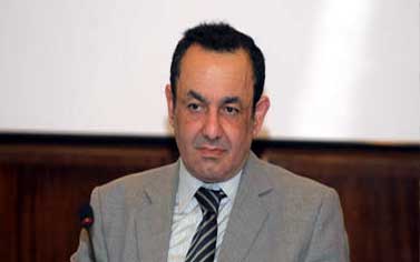 عمرو الشوبكي يدعو لاعتماد نظام الثلثين للفردي والثلث للقوائم الحزبية في الانتخابات المقبلة