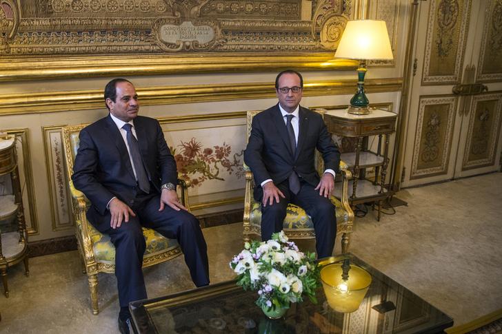 السيسي وأولوند يشهدان توقيع ثلاث اتفاقيات تعاون بين مصر وفرنسا