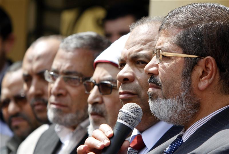 مدير مصلحة الجوازات: 8 آلاف فلسطيني حصلوا على الجنسية المصرية في عهد مرسي.. ووارد سحبها من القرضاوي