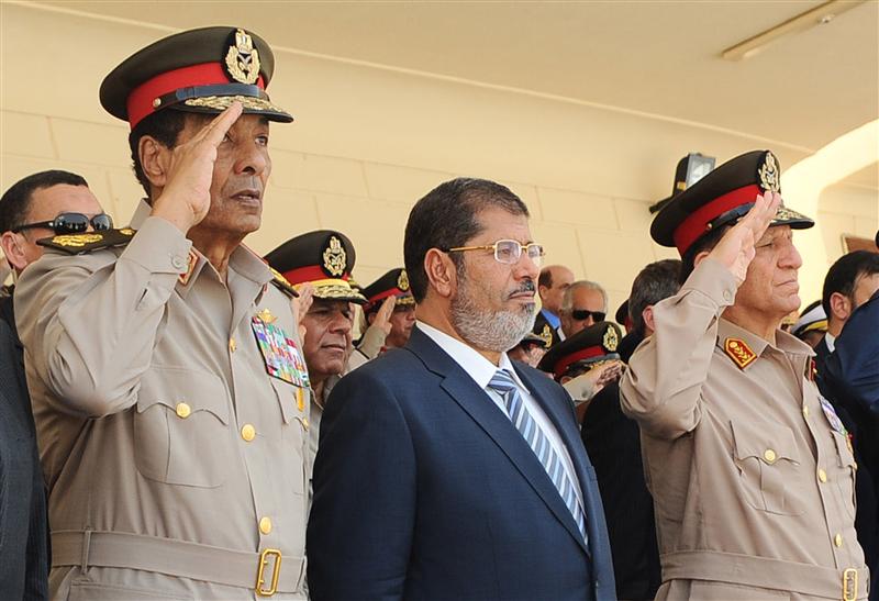 مرسى يطيح بقائد شرطة رئاسة الجمهورية