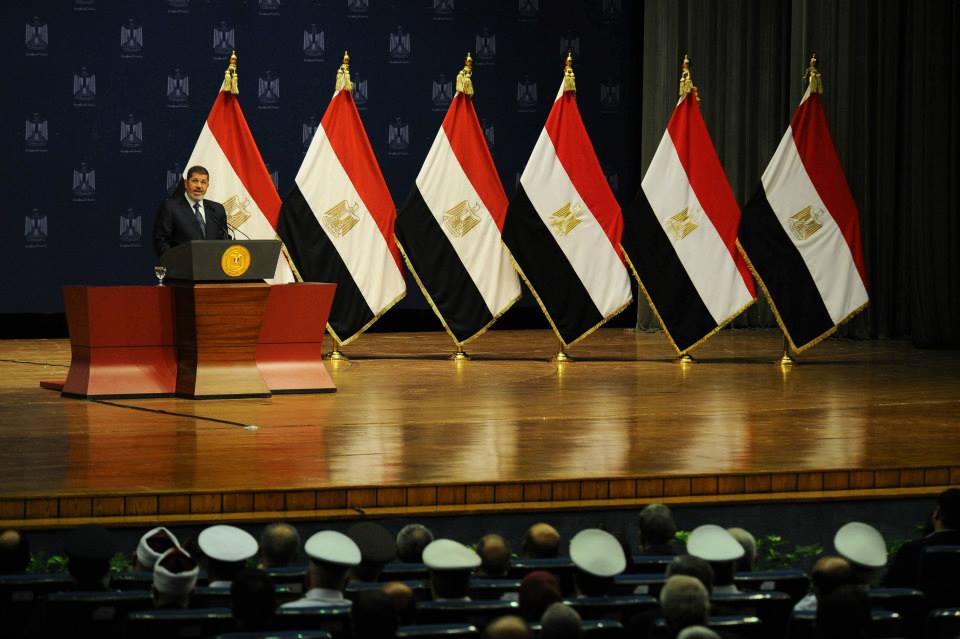 الفاينانشيال تايمز: اضطراب في أسواق المال بمصر قبيل خطاب مرسي