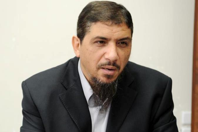 يسري حماد: اللائحة الداخلية للنور تحظر على أعضائه تولي منصب الرئيس وليس المستشار