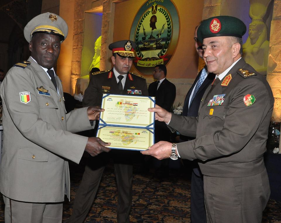 رئيس أركان القوات المسلحة: مصر حريصة على تنسيق الجهود مع الشعوب الأفريقية لمواجهة الإرهاب 