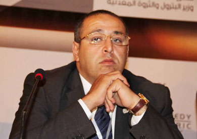 مصر تعرض على البنك الأوروبي للإنشاء فرصا استثمارية في مجالات الطاقة والبنية التحتية 