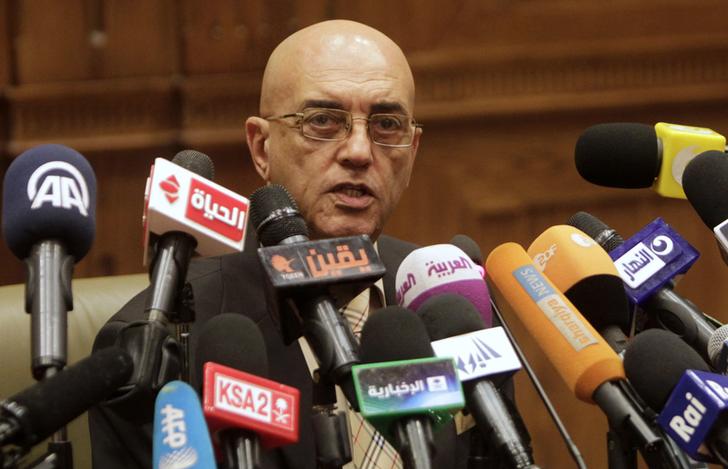 سلماوي: لجنة الخمسين تنتهي من إعداد مسودة أولى للدستور قبل إجازة عيد الأضحى