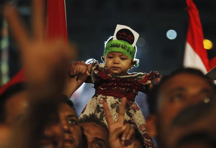 محدث- حزب الدستور ومنظمة اليونيسيف يطالبان بحماية أطفال اعتصام رابعة من 