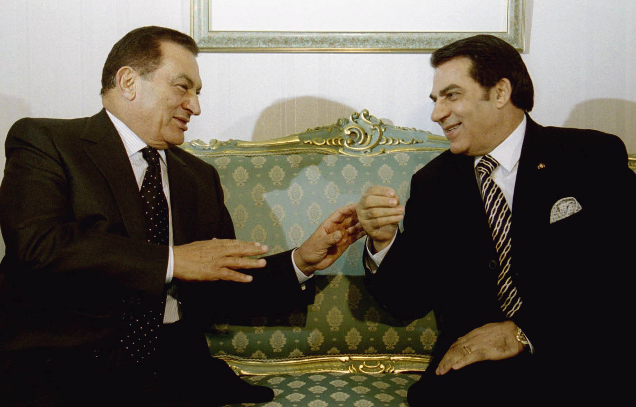 الشفافية الدولية: بن علي ولبنان والفيفا من أكبر الفاسدين عالميا.. ومبارك يخرج من القائمة النهائية