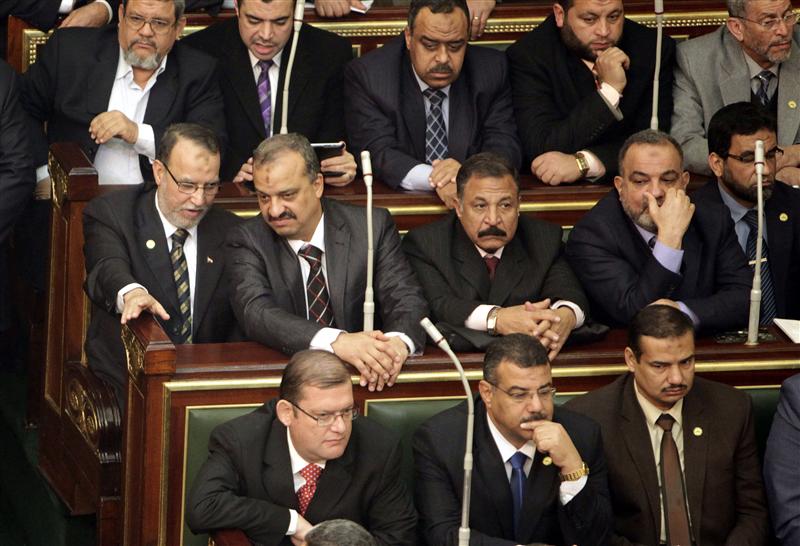 المحررون البرلمانيون يقررون مقاطعة عصام العريان بسبب تصريحاته ضد الإعلام