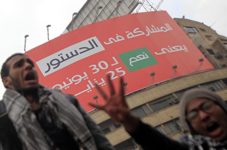 عمرو الشوبكي: راض عن مشروع الدستور الجديد بنسبة 80%