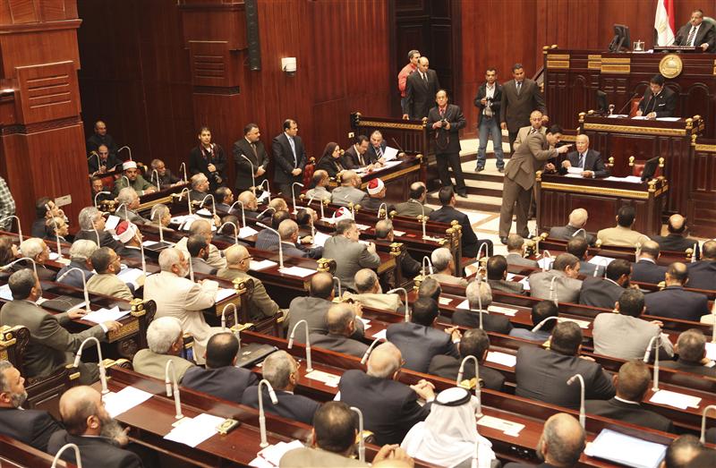 الشورى يقرر حظر استخدام الشعارات التي تهدد الوحدة الوطنية فى الدعاية الانتخابية
