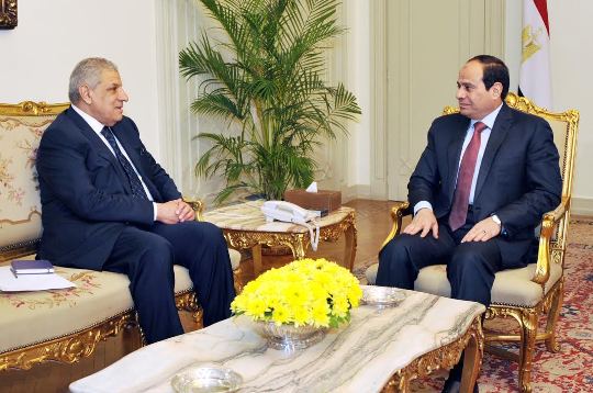 السيسي يشدد على ضرورة استنفار أجهزة الدولة لحل أزمة المصريين المختطفين في ليبيا