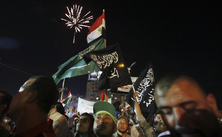 الجماعة الإسلامية بأسيوط تنظم مسيرة بالدراجات البخارية لتأييد شرعية الرئيس