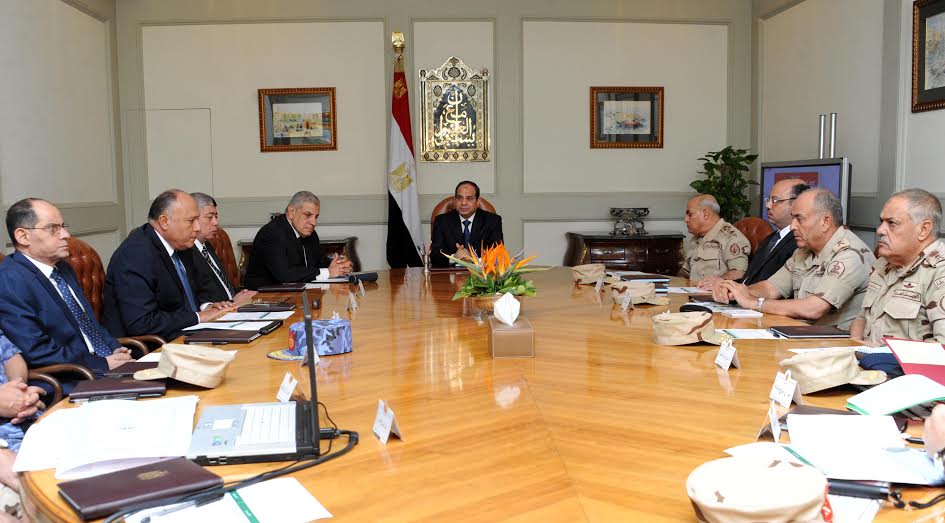 عاجل- رئيس الجمهورية يعلن حالة الطوارئ في شمال سيناء وفرض حظر التجوال 