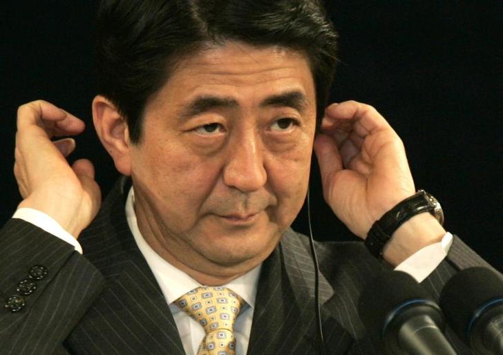 رئيس وزراء اليابان يزور مصر يوم الجمعة المقبل ويلتقي السيسي