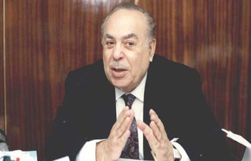 وفاة عبد القادر حاتم رئيس وزراء مصر بالإنابة خلال حرب أكتوبر