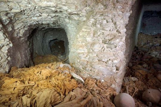 اكتشاف مقبرة وزير فرعوني من الأسرة الـ26 بالأقصر