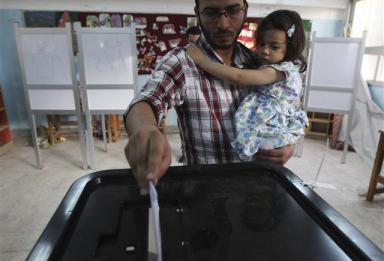 المبعوث الأوروبي لحقوق الإنسان: مستعدون لمراقبة الانتخابات البرلمانية في مصر