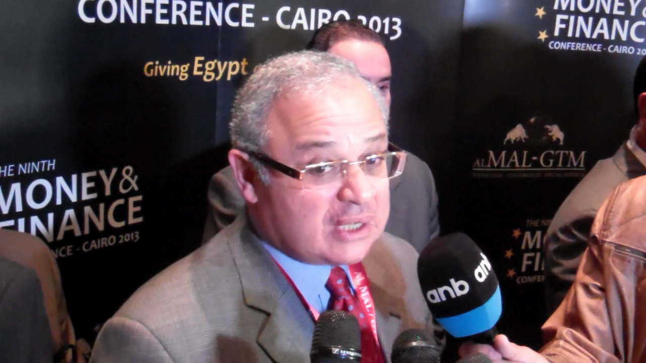 زعزوع يبدأ جولة أوروبية لتشجيع السياحة في مصر