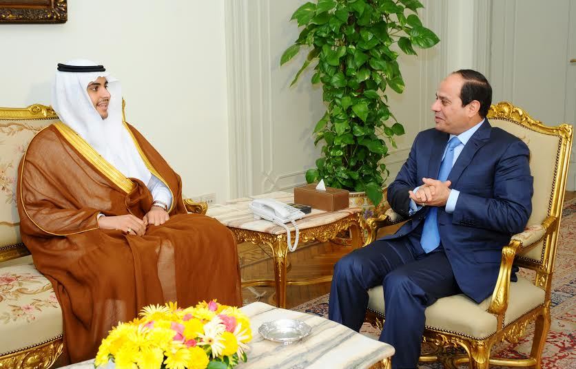 الرئاسة: السيسي يلتقي الأمير فيصل آل سعود ويشيد بجهود المملكة في دعم الاقتصاد المصري