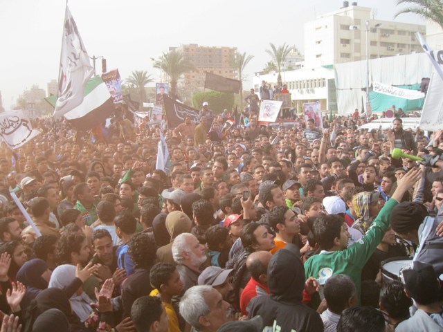 الشورى يوافق على إعادة العمل بنظام المناطق الحرة ببورسعيد والنور يرى أنه إدارة للأزمة بالترقيع