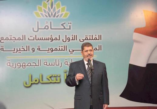 الرئيس في ملتقى مؤسسات المجتمع المدني: مصر لن تنهض بالعمل السياسي فقط ولكن بالتنمية البشرية