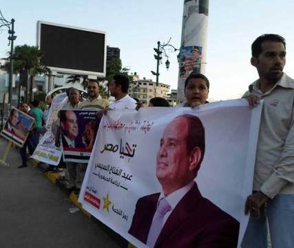 الفاينانشيال تايمز: مؤيدو السيسي يتطلعون نحو الأمن والاستقرار في مصر